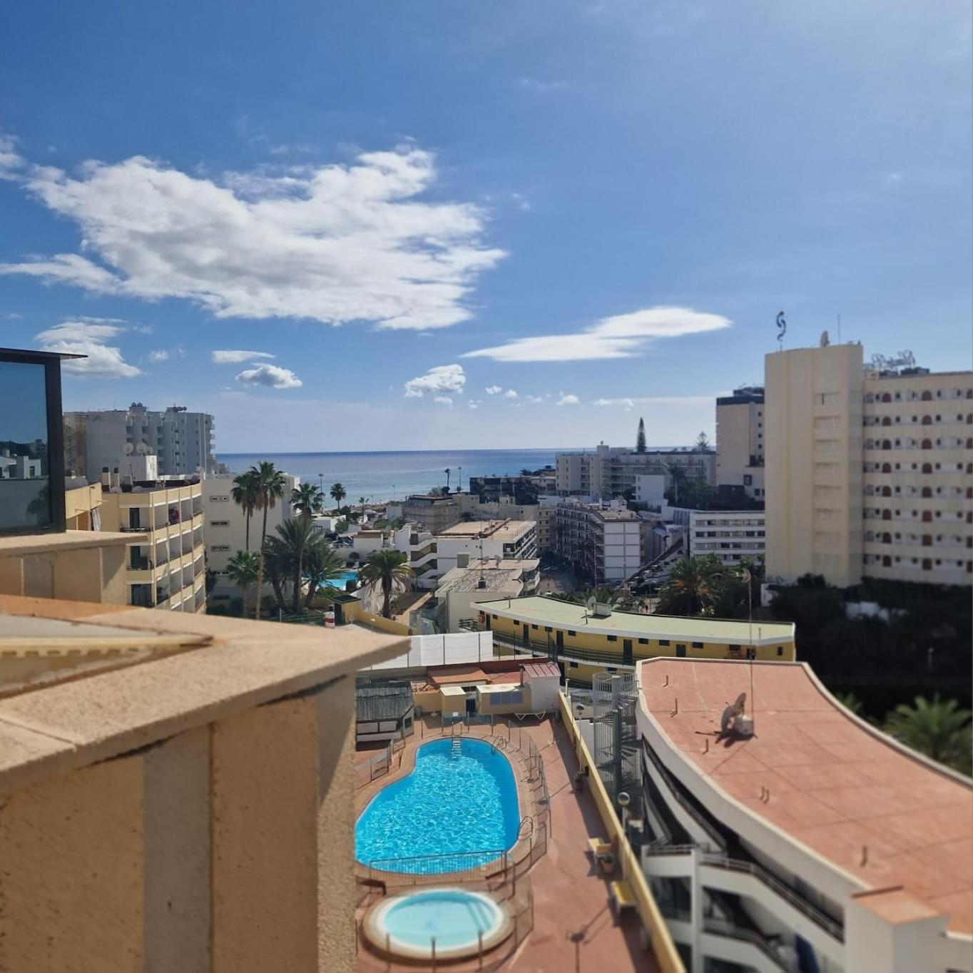Blumluxury Apartment San Bartolomé Ngoại thất bức ảnh
